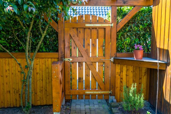 Wood Gate Repair in Kingsport